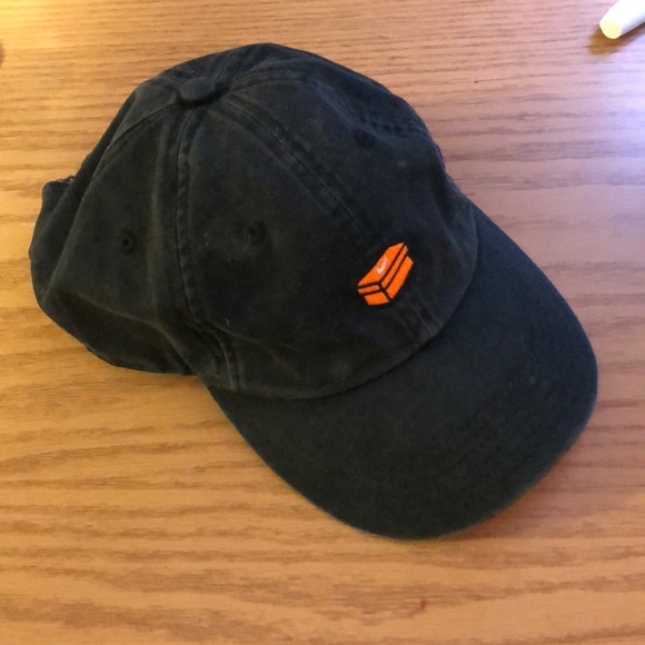 nike shoebox hat
